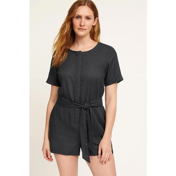 Banana Republic Petite Dark Gray Linen Blend Romper Size 0P - Picture 1 of 9